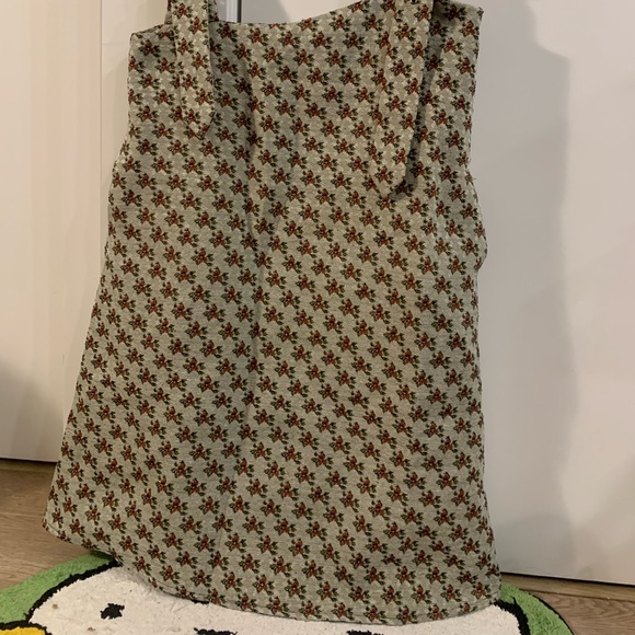 Dress from an independent designer. - Picture 2 of 5